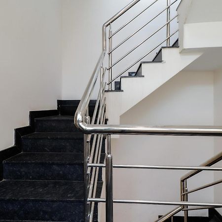 Super Gn Collection O Near Rajajinagar Industrial Estate Hotel Бангалор Екстериор снимка